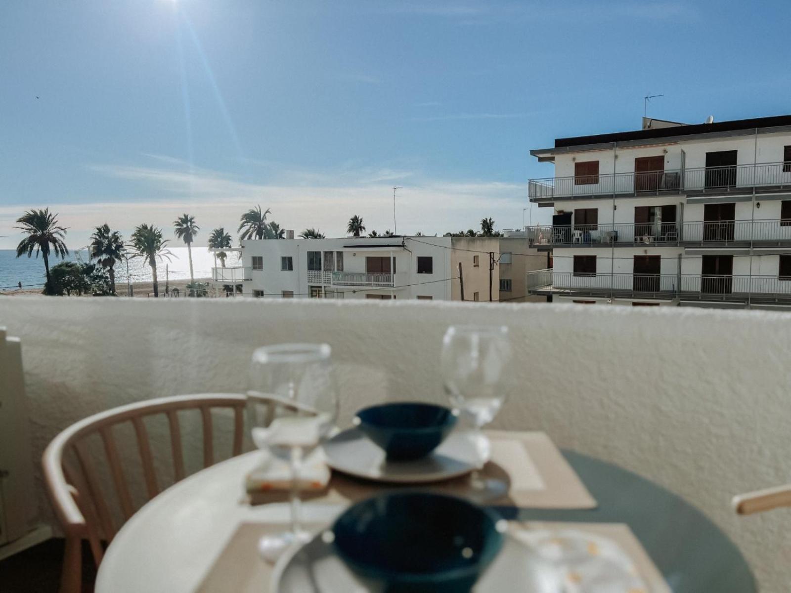 Femina Blue Lägenhet Cambrils Exteriör bild
